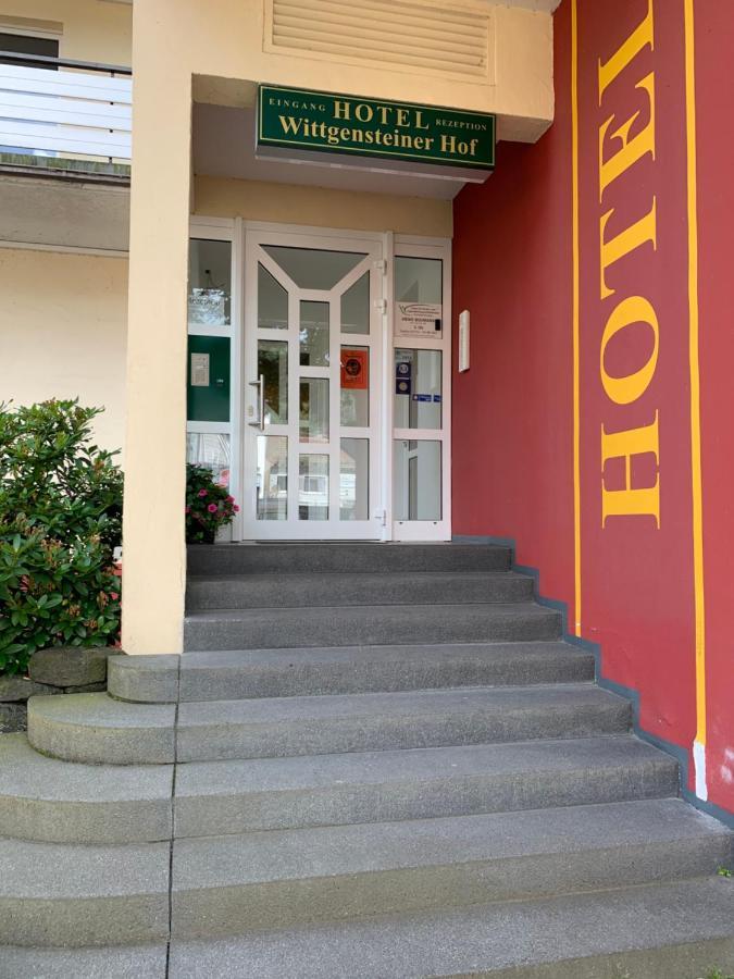 Hotel Wittgensteiner Hof บาด ลาสเฟอ ภายนอก รูปภาพ